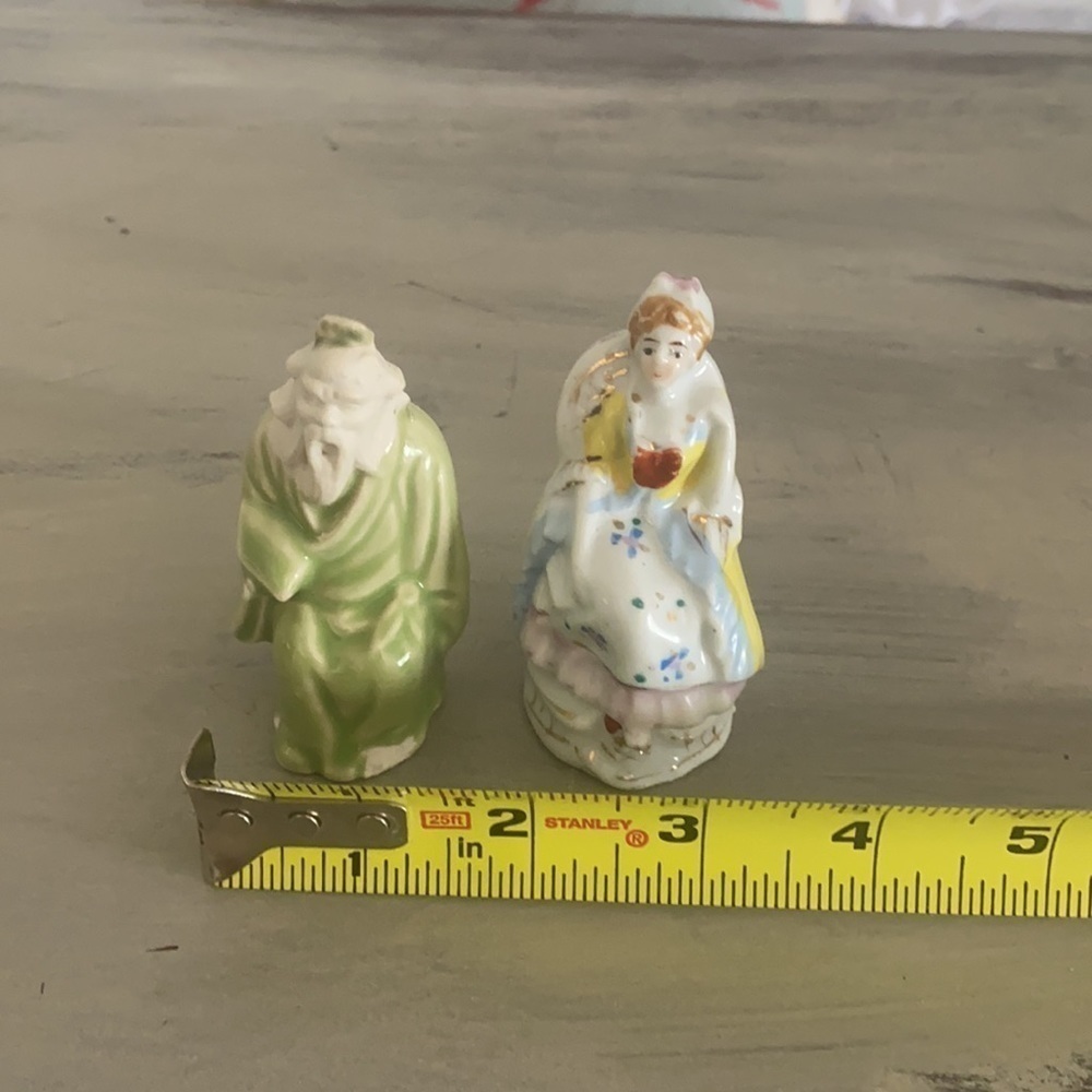 Vintage Made in Japan Porcelain Figurines (2)​​​​​​​​ - Picture 14 of 15